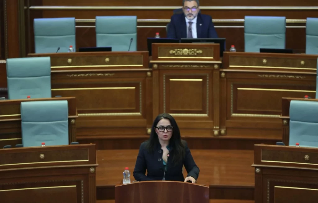 Skandali i njehsorëve të energjisë: 87% e shtëpive në Kosovë po vidhen prej 6 vitesh