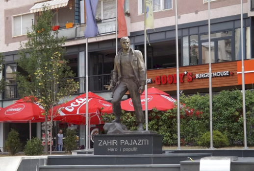 Prishtina nderon Dëshmorët me homazhe, dhurim gjaku dhe akademi përkujtimore