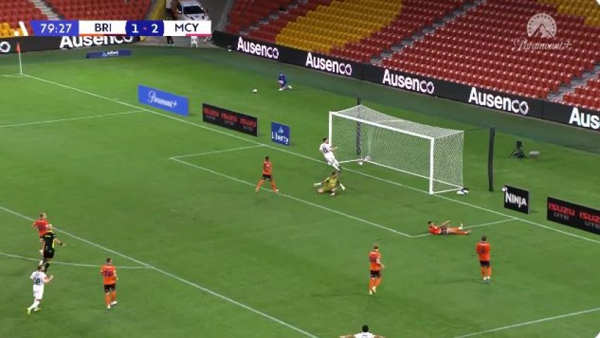 Dyshja shqiptare shkëlqen në futbollin australian, Memeti vendimtar për Melbourne Victory