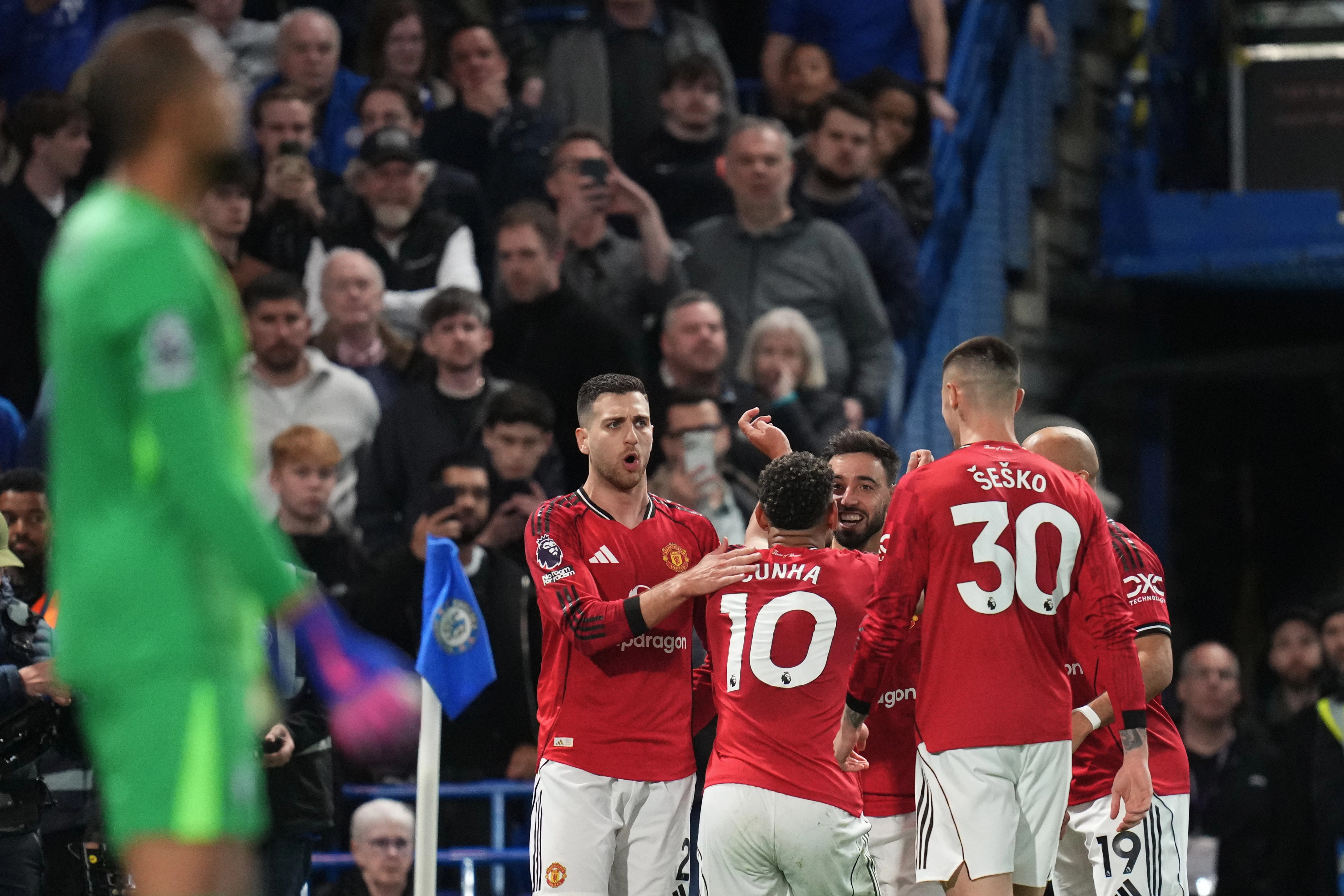 Cunha vendos në Stamford Bridge, Manchester United i jep goditje Chelseat për Champions League