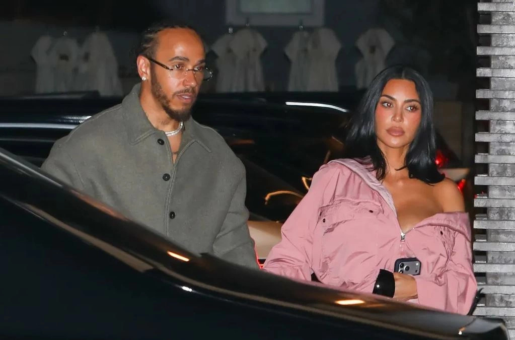 Hamilton dhe Kardashian zbulojnë romancën në një darkë të veçantë në Malibu