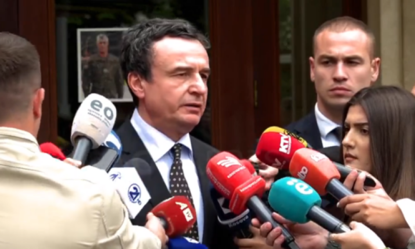 Kryeministri Albin Kurti i ka dërguar mesazh kryetarit të PDK-së, Bedri Hamza, për të eksploruar mundësitë e bashkëpunimit pas dështimit të marrëveshjes me LDK-në.