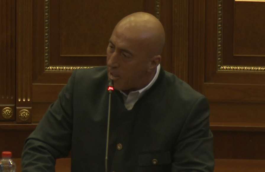 Haradinaj denoncon “mafiën energjetike” dhe dështimet e Kurtit në sektorin e energjisë