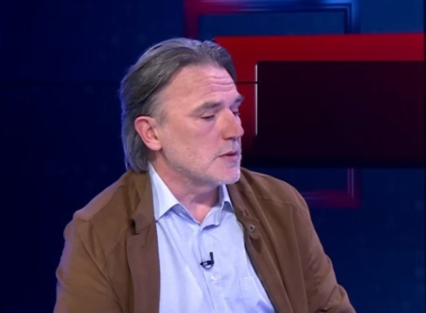 Radonjiq deklaron se Lista Serbe ka përfunduar rolin në Kosovë dhe Radojçiq është simbol i pushtetit joformal në Serbi.