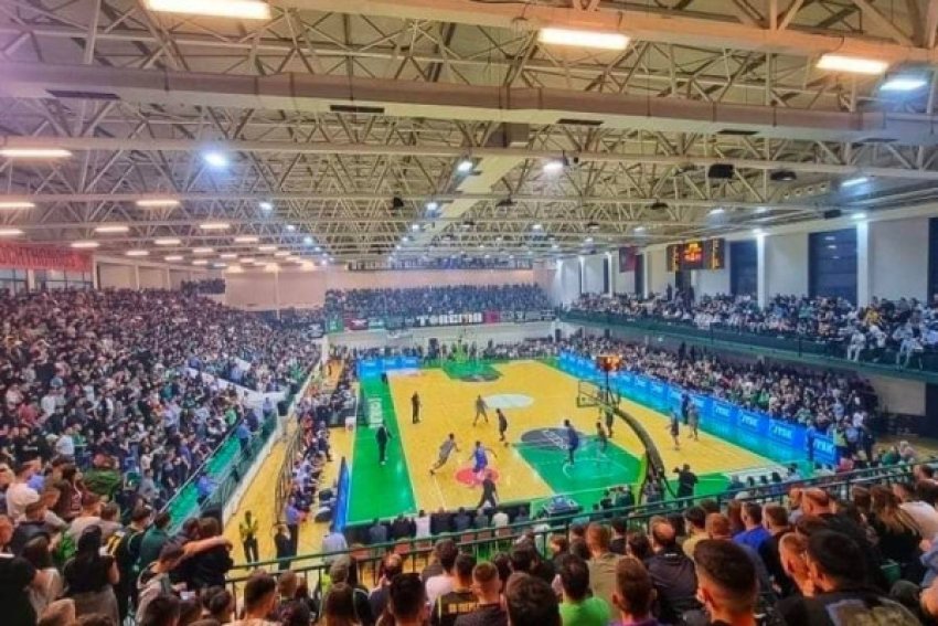 Derbi i zjarrtë Trepça-Peja në gjysmëfinalet e Play-Off-it të basketbollit