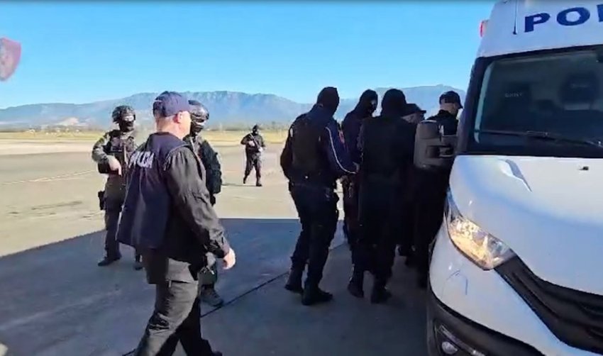 Ekstradohet nga Franca drejt Shqipërisë 43-vjeçari Alban Skonja, i dyshuar për planifikim vrasjeje dhe grabitje në kuadër të operacionit “The Wanted”.