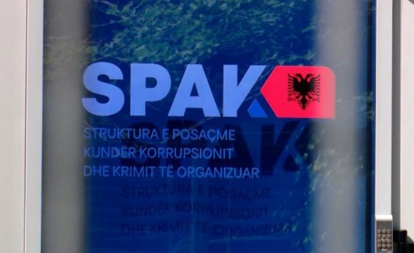 Rreth 2 milionë euro dëme ndaj qytetarëve francezë nga skema e mashtrimit me call center në Tiranë, ndalohet një shqiptar.