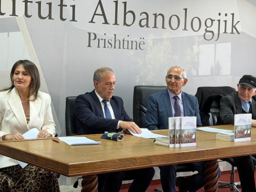 Libri që dokumenton rezistencën e shkollës shqipe dhe protestën e Prishtinës në vitet ’90