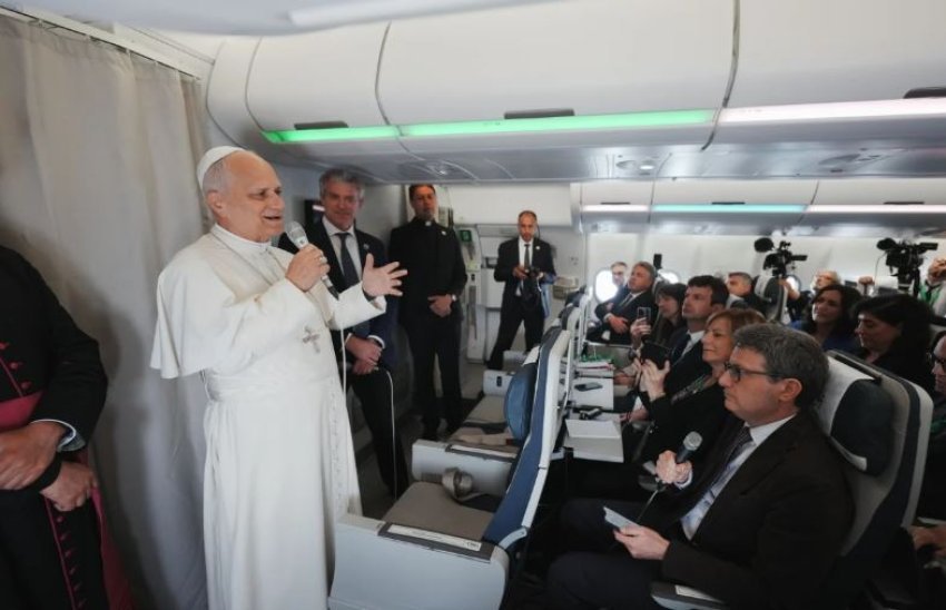 Papa Leone dënon me forcë vrasjet e protestuesve në Iran dhe luftën në Lindjen e Mesme