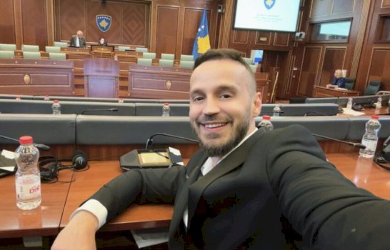 Fatos Geci ka kërkuar falje publike për gjuhën e përdorur ndaj deputetes Vlora Çitaku në Kuvend.