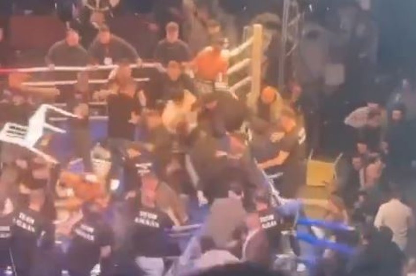 Përleshje masive në ndeshjen e boksit në Turqi, tifozët sulmojnë boksierin rus