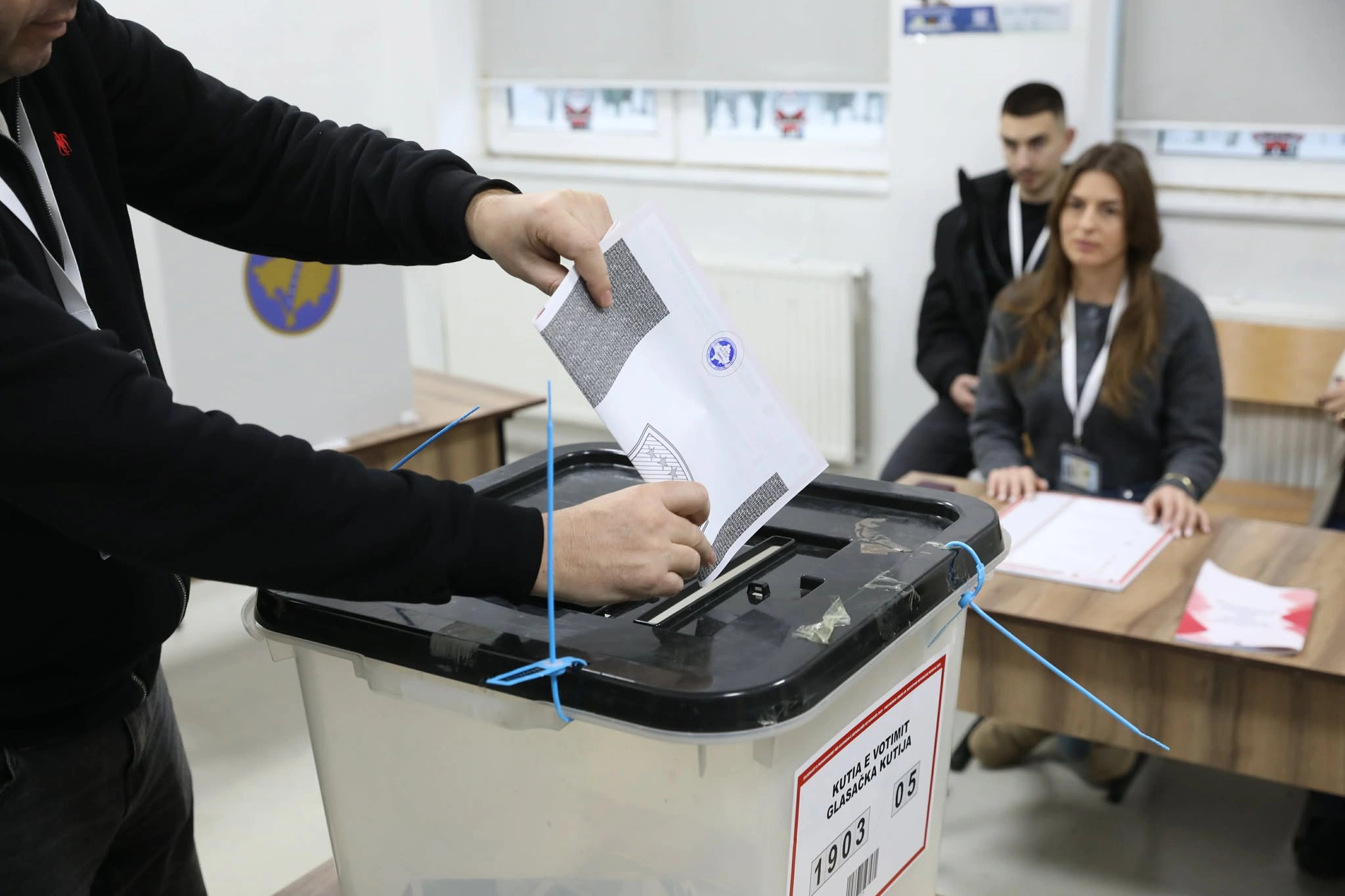 Kosova drejt zgjedhjeve të reja brenda 45 ditësh pas dështimit për zgjedhjen e presidentit