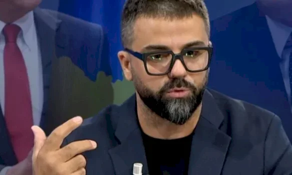 Kurti shndërron Parlamentin në Kuvend Popullor për një natë, Behrami kritikon dominimin institucional