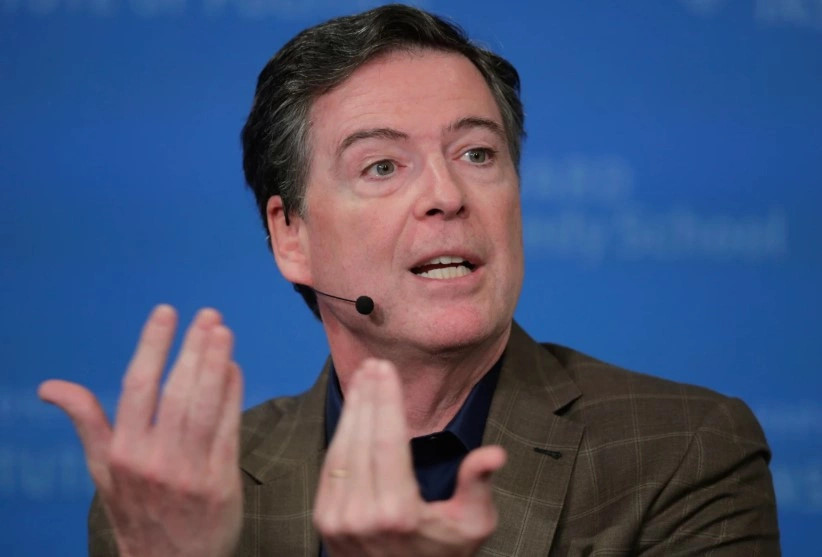 Ish-drejtori i FBI-së James Comey përballet me akuza për kërcënim ndaj Trumpit