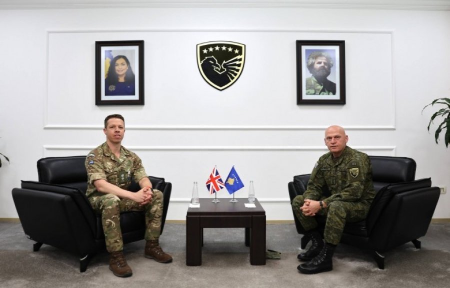 FSK dhe Mbretëria e Bashkuar forcojnë bashkëpunimin ushtarak me fokus në zhvillimin e kapaciteteve