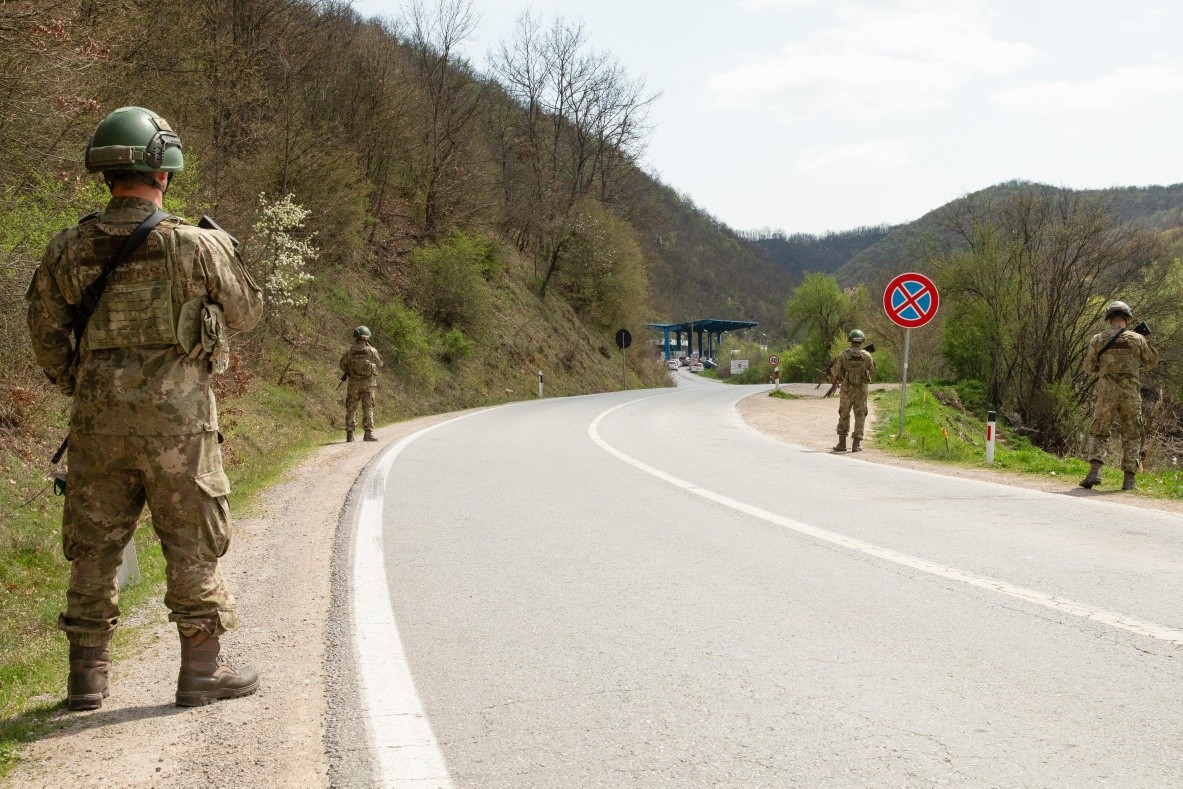 KFOR-i turk forcon sigurinë përgjatë vijës administrative në Kosovë