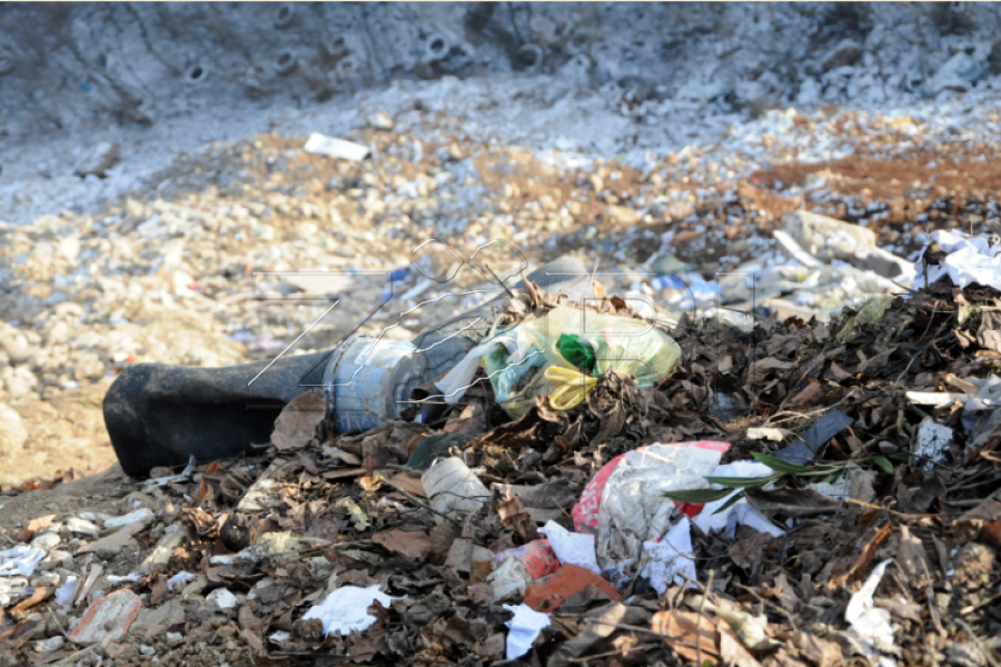 Përplasje për lejen ujore të deponisë së mbeturinave në Matiçan
