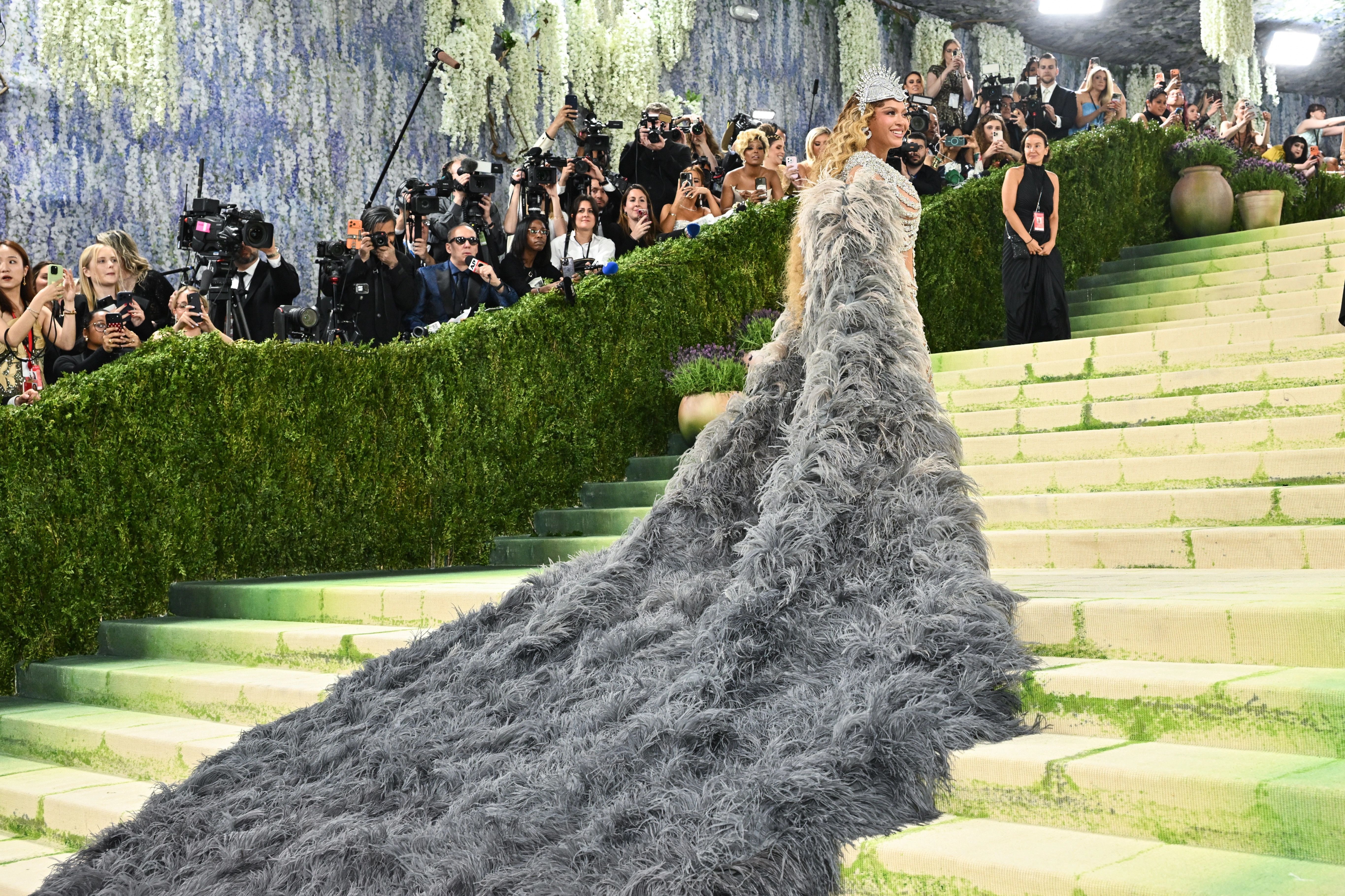 Eleganca dhe guximi në Met Gala 2026: Veshjet që sfiduan pritshmëritë