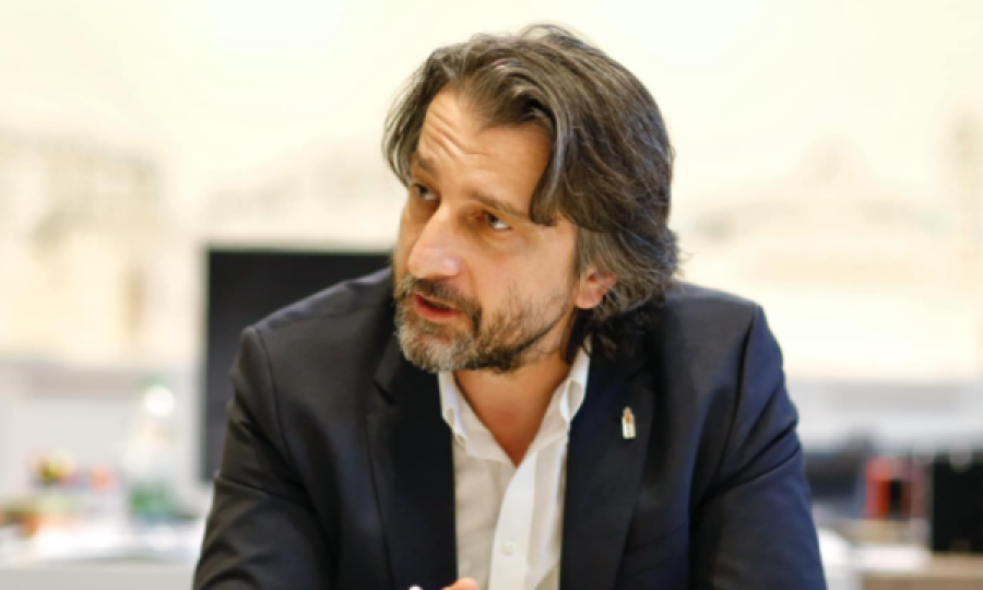 Përparim Rama emëron Besianë Musmuratin nënkryetare të Prishtinës në kuadër të bashkëpunimit të ri me PDK-në.