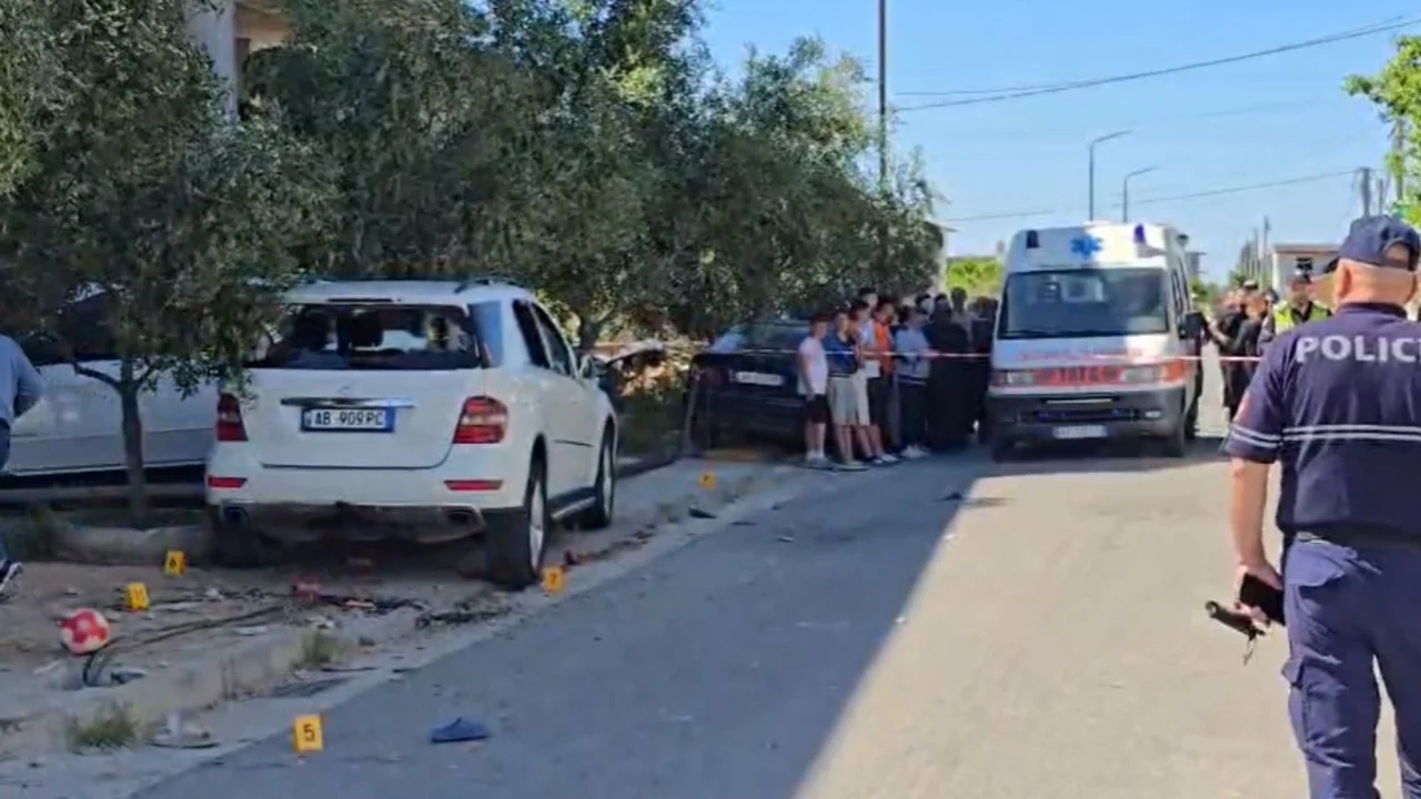 Dhimbja e një babai pas aksidentit tragjik në Durrës: Fëmija kërkon shokët e tij