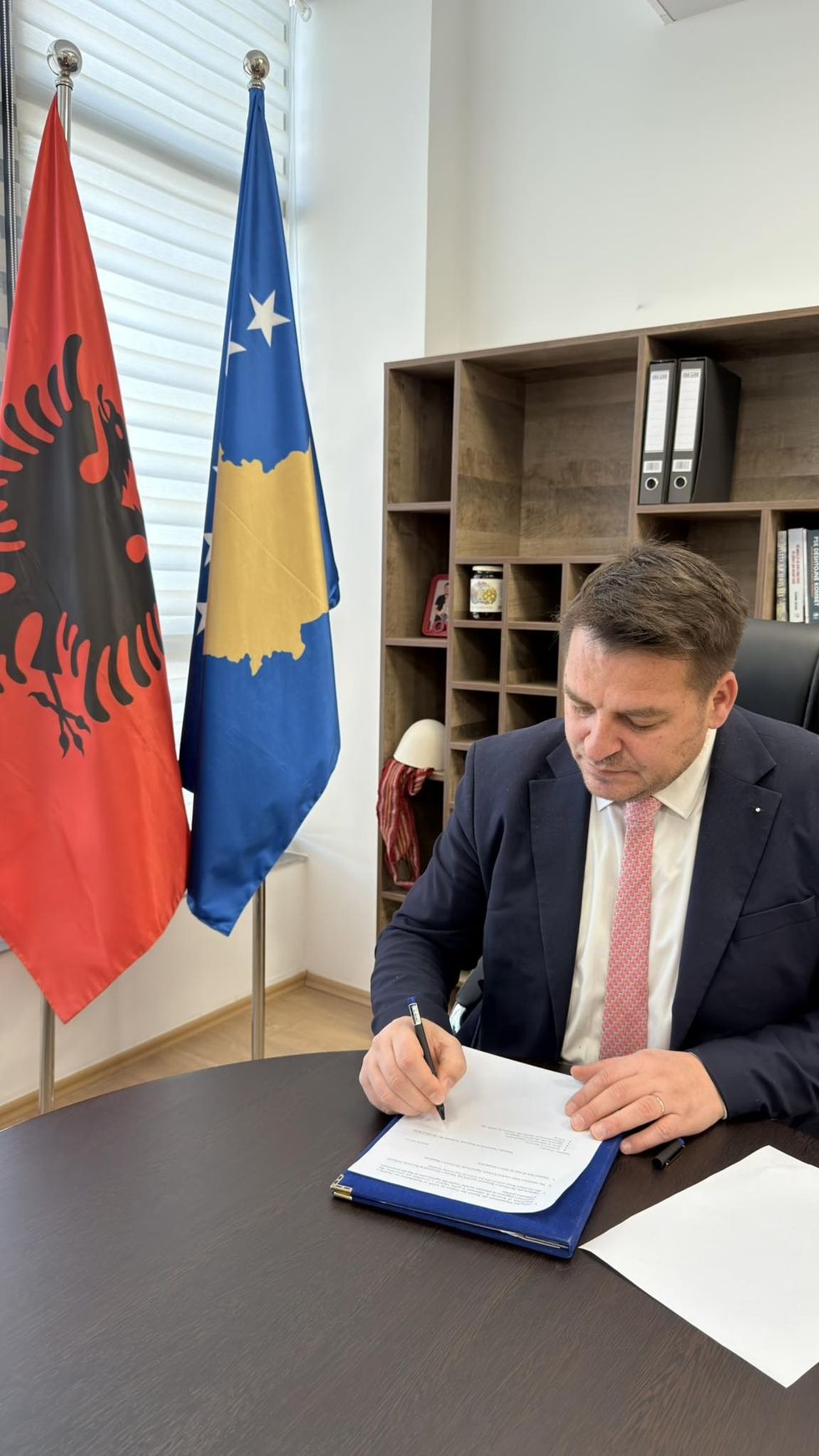 Si po ndryshon siguria ushqimore në sektorin e qumështit në Kosovë