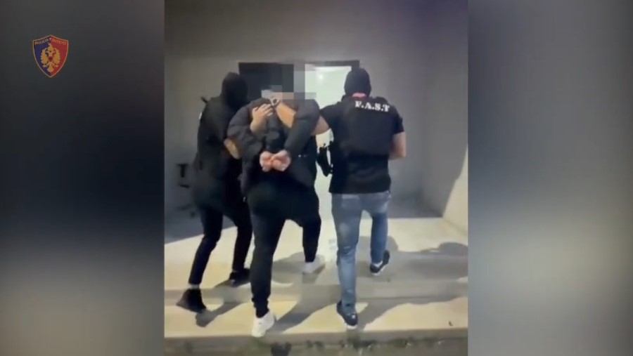 Arrestohet në Vlorë Klevi Kananaj, i shpallur në kërkim ndërkombëtar për trafikimin e 82.84 kg kokainë në Spanjë.