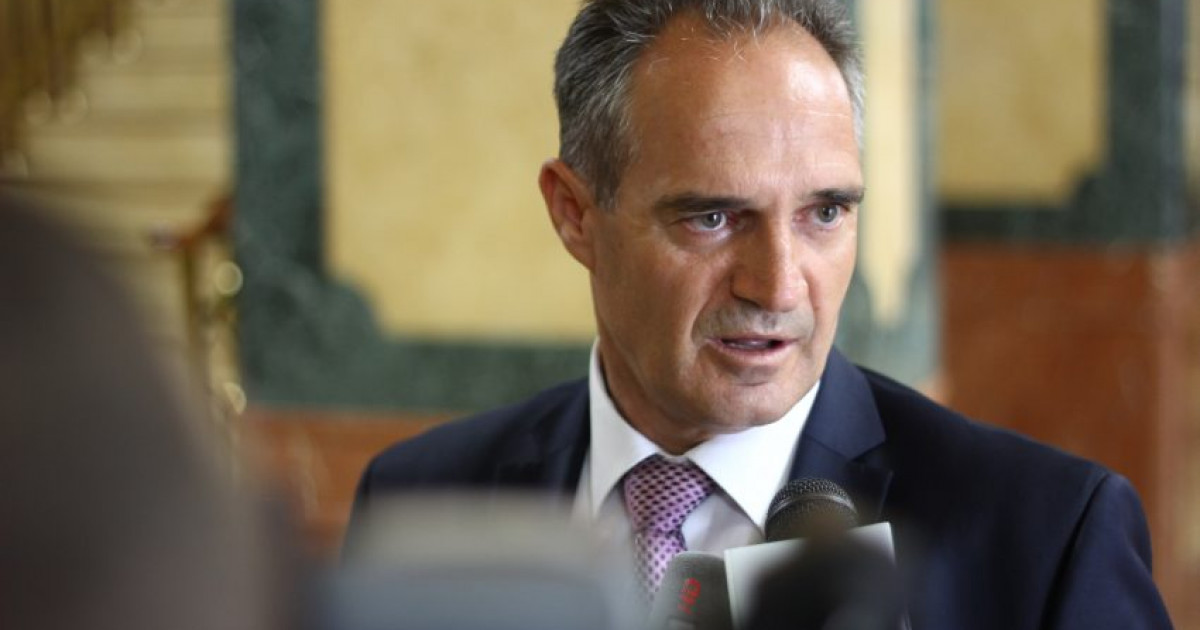 PDK dhe LVV, një koalicion i pamundur sipas Hasanit