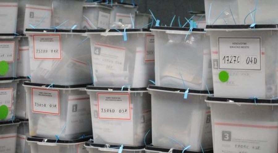 Mbi 21 mijë kërkesa për regjistrim nga diaspora janë pranuar deri më 8 maj, prej të cilave 9,149 janë aprovuar dhe 1,037 refuzuar.