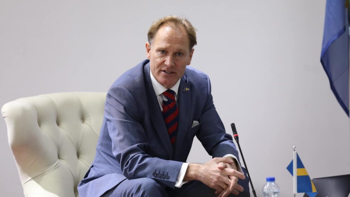 Kosova dhe Shqipëria në rrugën e integrimit evropian: Një krahasim i hidhur