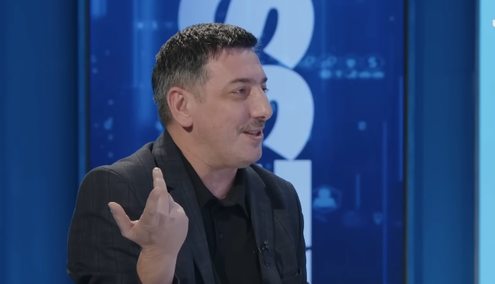Si e sheh Valon Syla dominimin e Albin Kurtit në parti dhe zgjedhje