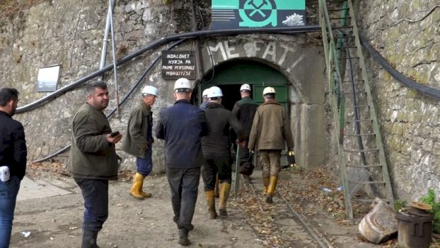 Rreth 18 minatorë vazhdojnë të jenë të ngujuar në minierën e Trepçës, ndërsa mbi 40 minatorë ishin bllokuar fillimisht.