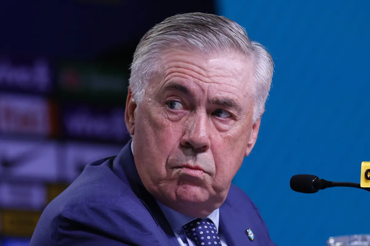 Carlo Ancelotti ka rinovuar zyrtarisht kontratën si trajner i Brazilit deri në vitin 2030.