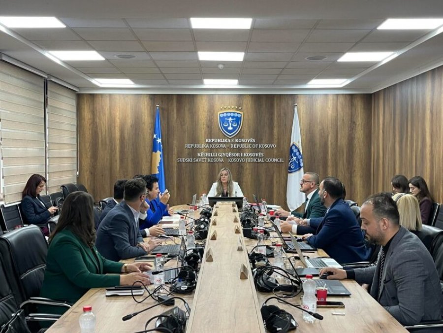 Debati në KGJK për hapjen e konkursit për zëvendëskryetar