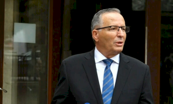 Bedri Hamza mbështet fuqishëm protestën e studentëve shqiptarë në Shkup