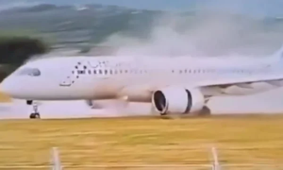 Avioni i Croatia Airlines del nga pista në Split gjatë ngritjes, evakuim pa lëndime