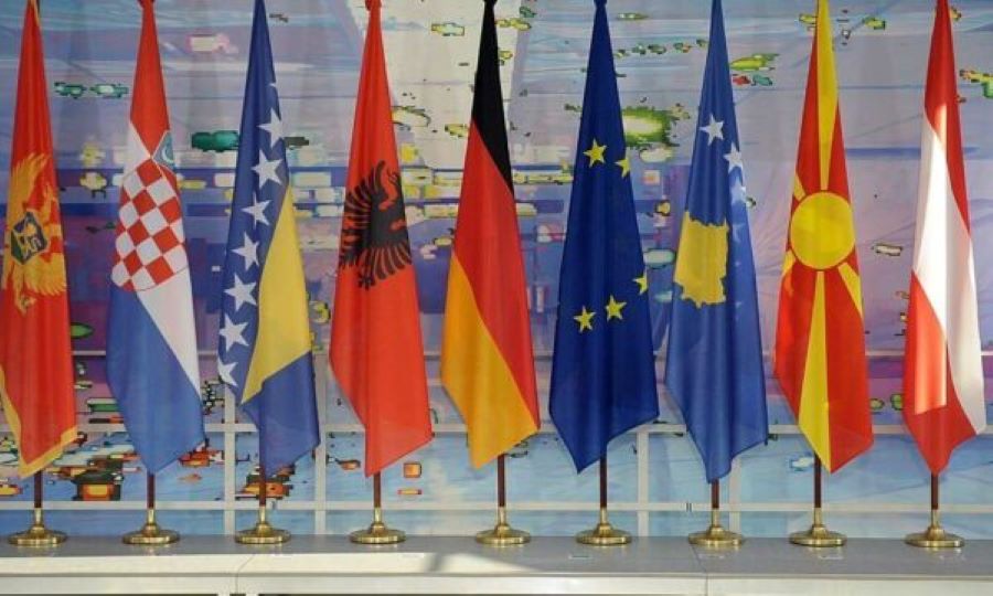 Modeli “hap pas hapi” për anëtarësimin e Ballkanit Perëndimor në BE