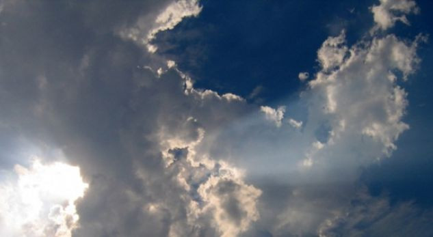 Temperaturat sot në Kosovë priten të arrijnë deri në 22 gradë Celsius.