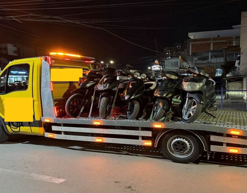 194 tiketa për motoçiklistët në Pejë, policia me zero tolerancë ndaj shkeljeve