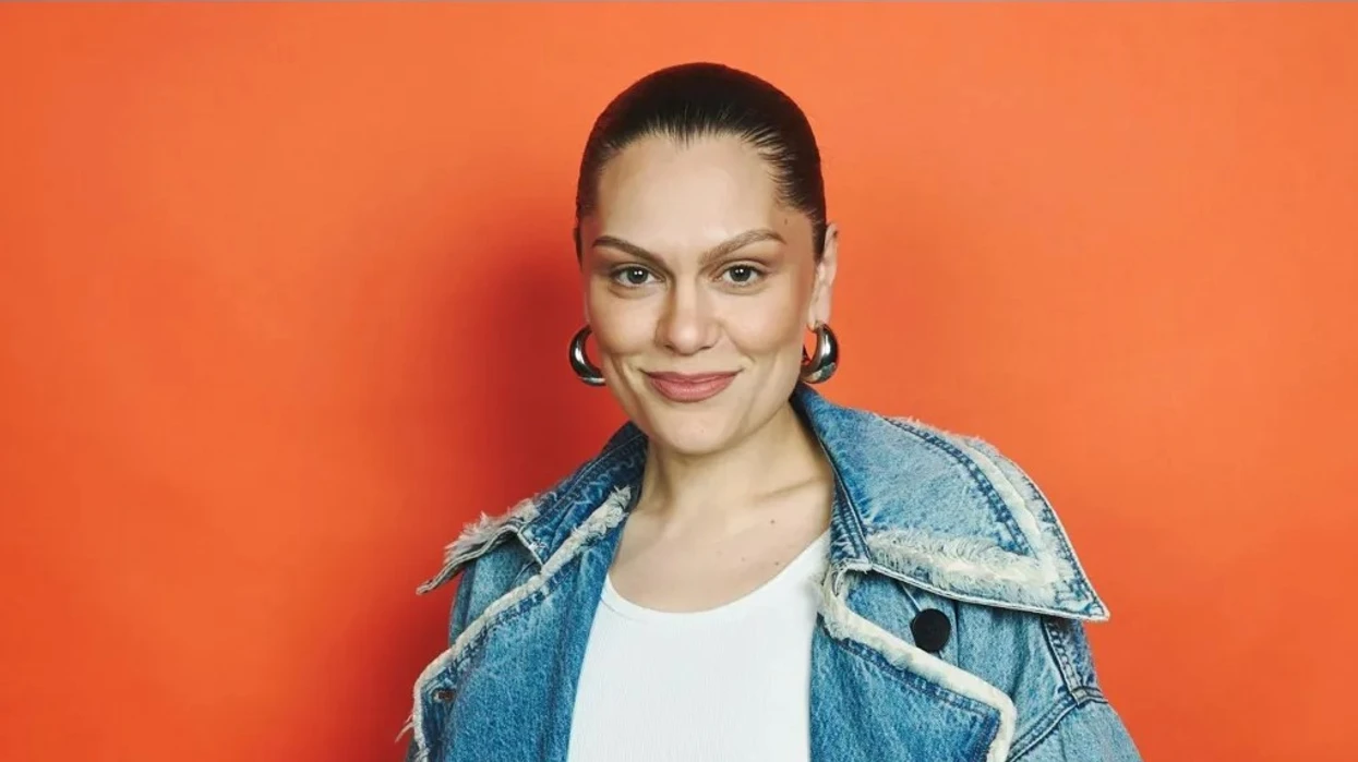 Jessie J triumfon mbi kancerin pas një beteje të gjatë emocionale