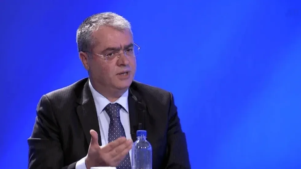 Serbia dhe zgjedhjet në Kosovë: një sfidë për demokracinë dhe stabilitetin