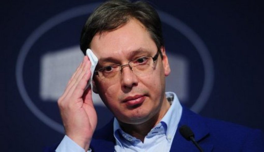 Presidenti serb Aleksandër Vuçiq paralajmëroi dorëheqjen e mundshme së shpejti, duke theksuar se mandati i tij po i afrohet fundit.