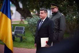 Rusia ka shkaktuar dy viktima dhe mbi 56 të plagosur në sulmin masiv me raketa dhe dronë në Kiev, ku është goditur edhe kompleksi ku banon ambasadori shqiptar Ernal Filo.