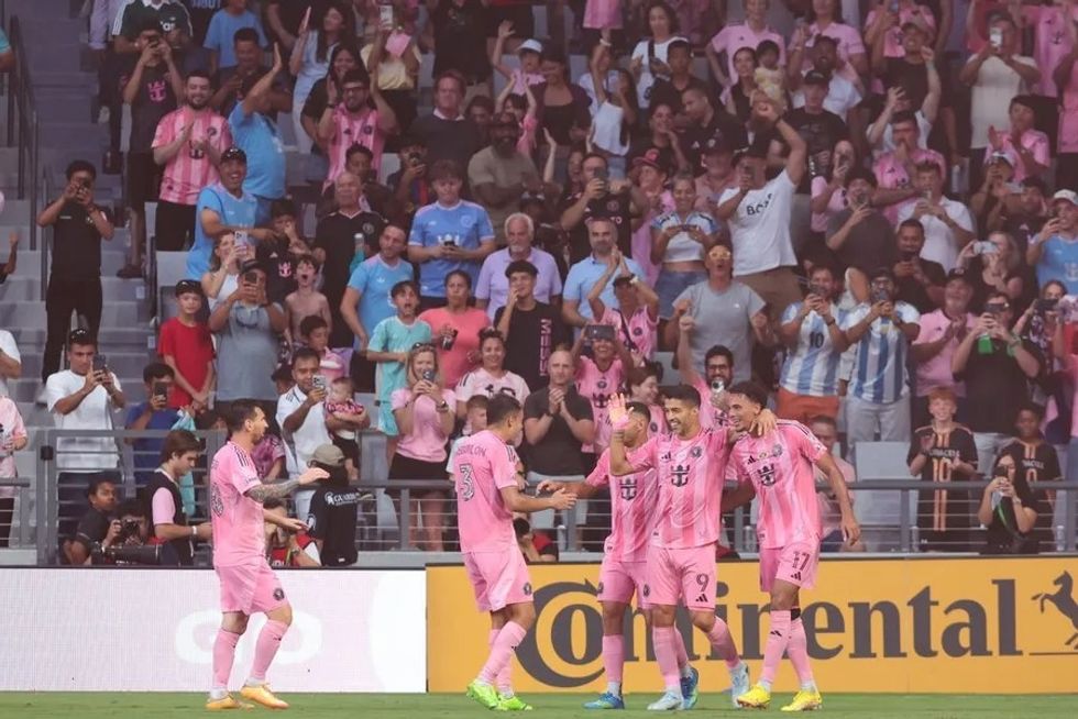 Ndeshja e zjarrtë e Inter Miamit: 10 gola dhe performancë e veçantë e Messi-Suarez