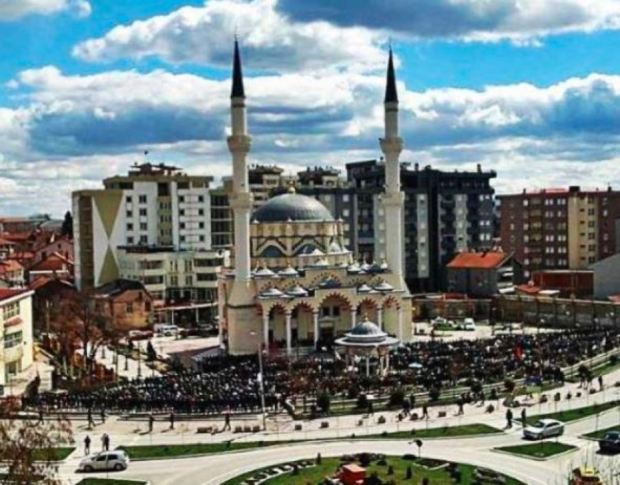 Kurban Bajrami 2026 në Kosovë: Orari dhe Manifestimet Kryesore