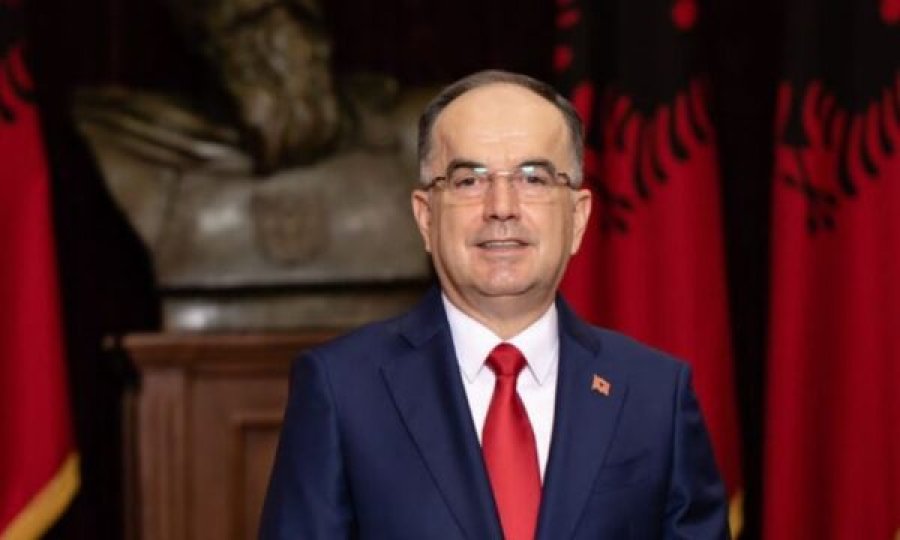 Urimi i Presidentit Begaj nga Meka për Kurban Bajramin dhe mesazhet e solidaritetit