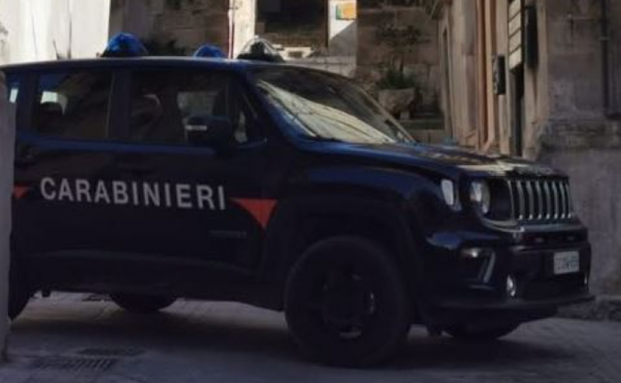 Arrestohet shqiptari në Itali për trafik droge, zbulohet sasia e drogës dhe armë e fshehur