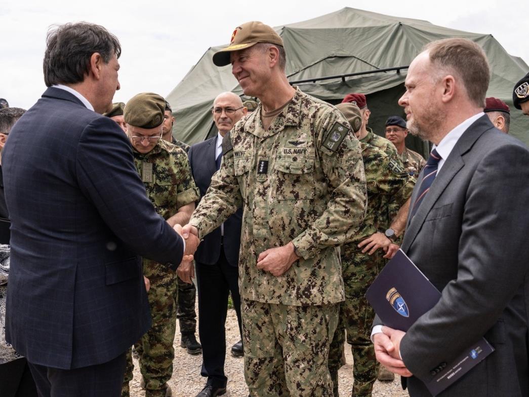 NATO dhe Serbia përfundojnë ushtrimin e parë ushtarak të përbashkët me sukses të lartë