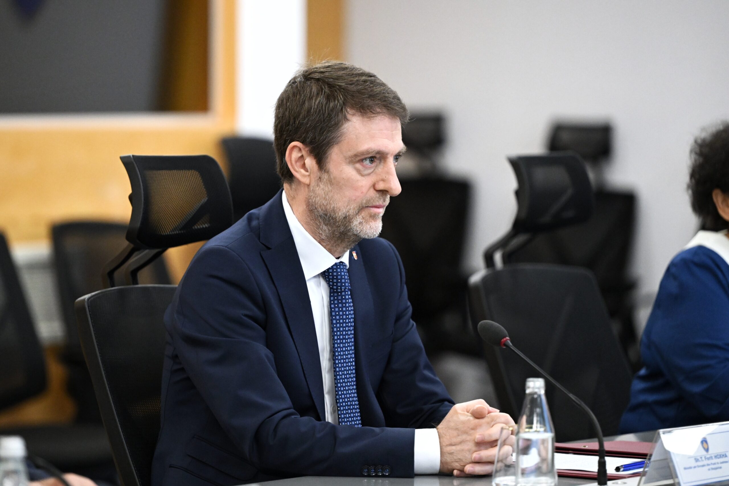 Mesazhi i Ministrit Hoxha për Kosovën u dha me bekimin e aleatëve të NATO-s, sipas diplomat Albert Prenkaj.