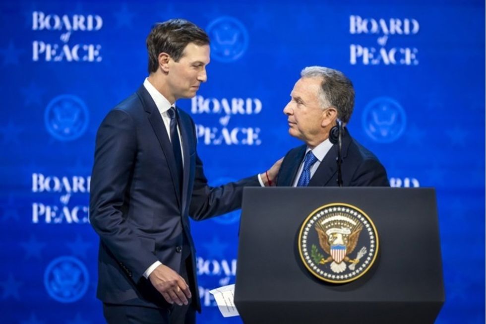 Zelensky konfirmon pritjen e përfaqësuesve amerikanë Steve Witkoff dhe Jared Kushner në Kiev brenda dy javësh për të parë realitetin e luftës.