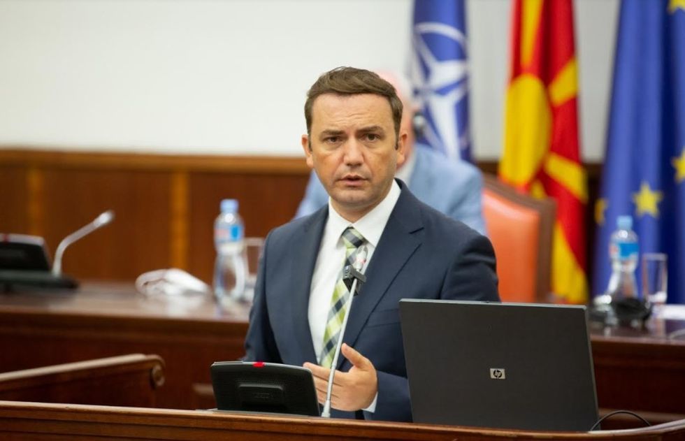 Zgjidhjet e vjetra në sfidë me realitetin e sotëm në arsimin shqip